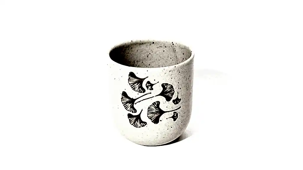 SERAMİK BARDAK (YAPRAK MOTİFLİ) 250 ml